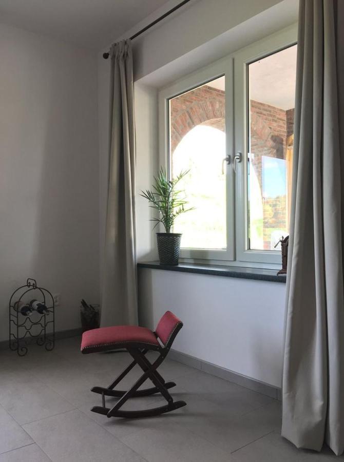 Damhills Apartments Bronowko Eksteriør billede